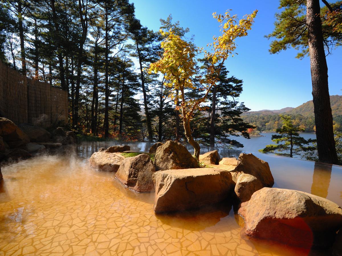 Urabandai Lake Resort Goshiki No Mori Kitashiobara Eksteriør billede